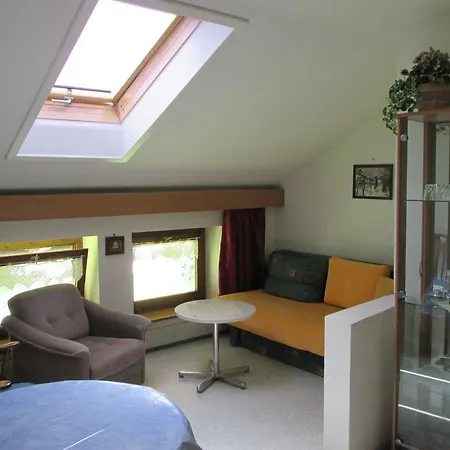 Florian Am Park Guest house 3*