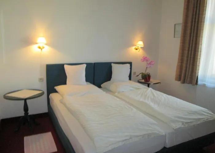 Florian Am Park 3* كوسن