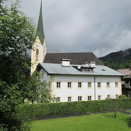 Florian Am Park Penzion 3*